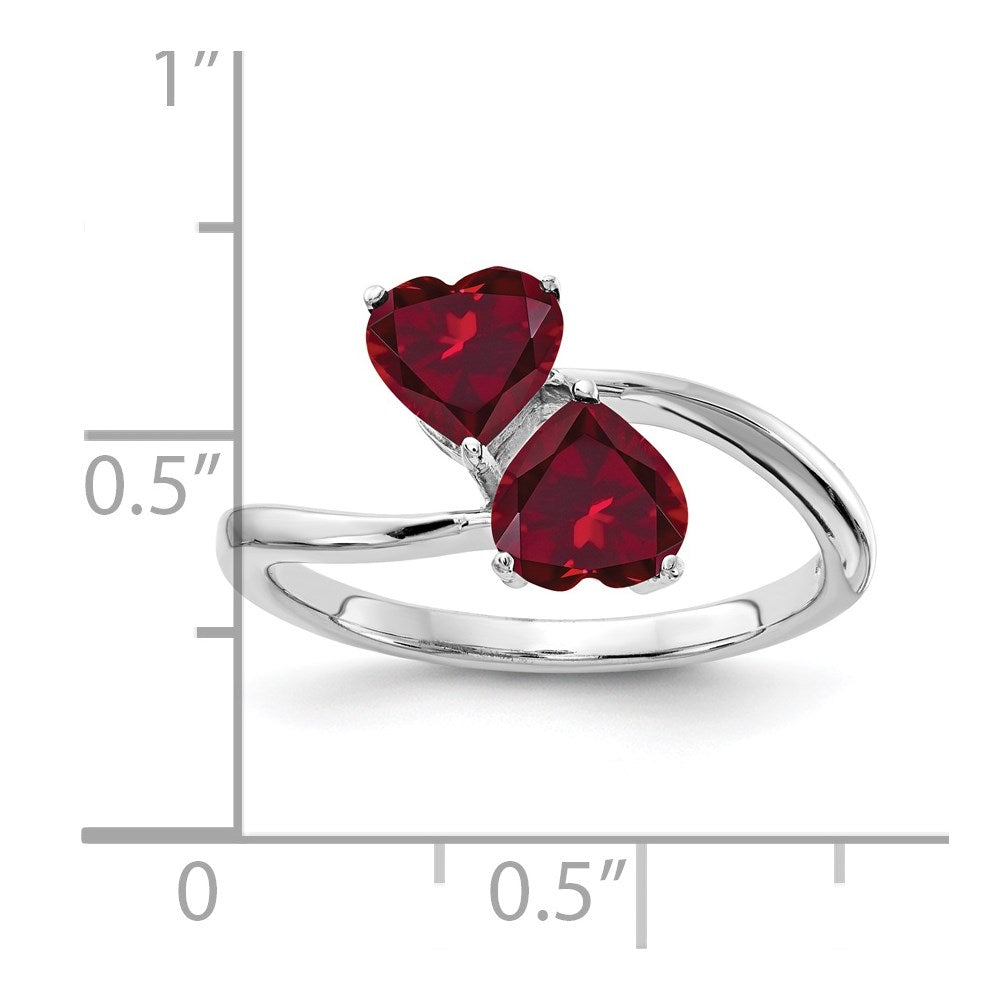 14k White Gold 5mm Heart Created Ruby ring (2.27 grams)