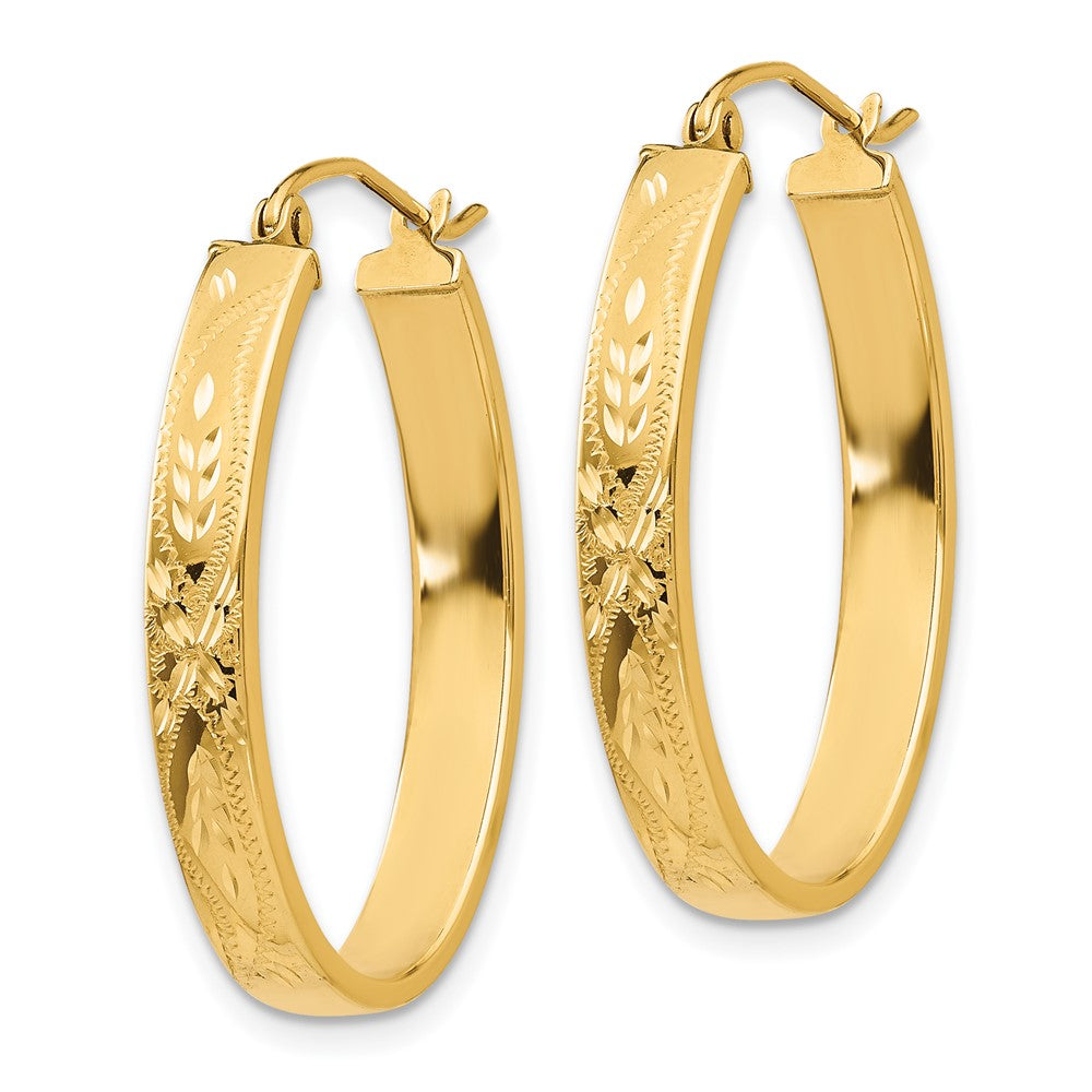 14k Yellow Gold 20 mm Satin & Diamond-Cut Oval Hoop Earrings (2.46 grams)